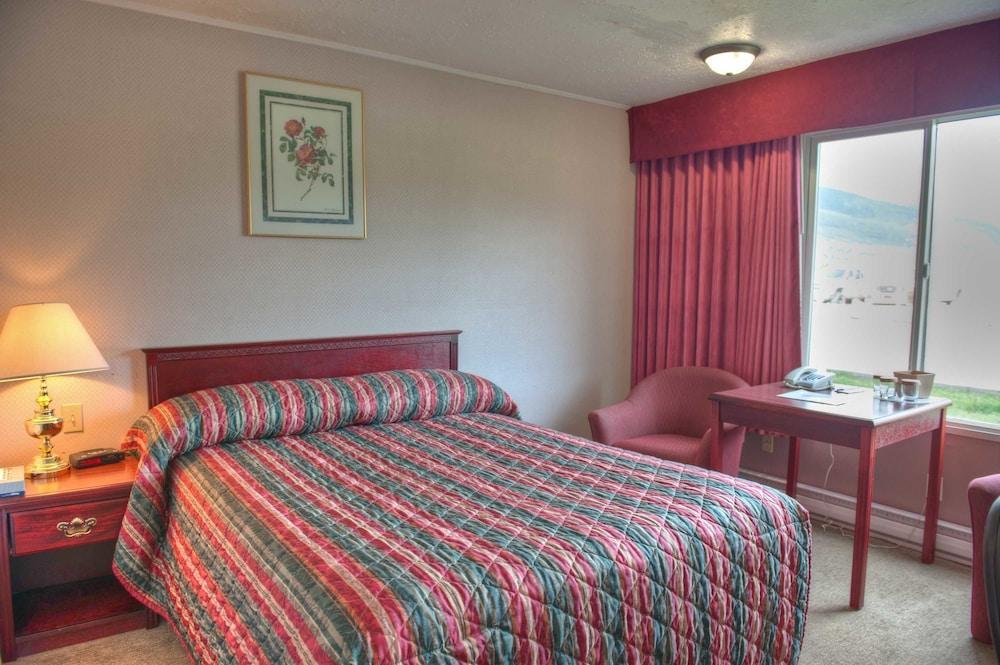 Sandman Inn Mcbride Dış mekan fotoğraf
